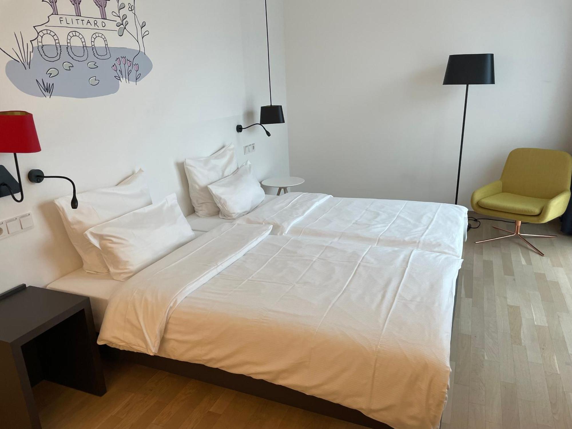 Hotel Im Leskanpark Cologne Luaran gambar