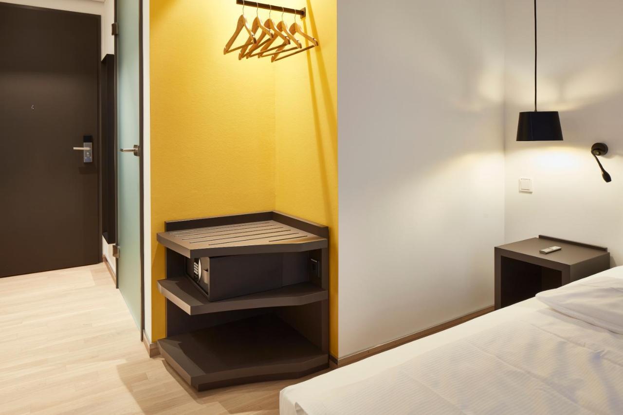 Hotel Im Leskanpark Cologne Luaran gambar